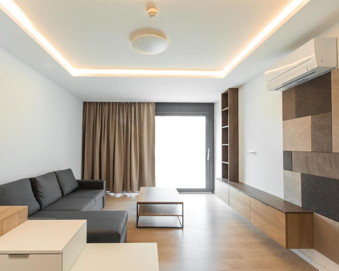 H55 Aparthotel Балатонлеле Екстериор снимка